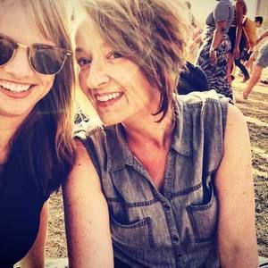 Meet your Posher, Denise